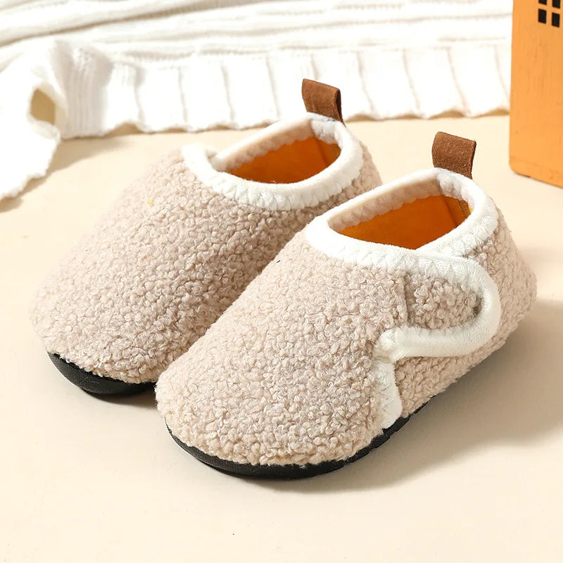 슬리퍼 Child Cotton Slippers Solid Warm Kids Winter Home Shoes Boys Girls Plush Floor Shoes Indoor Soft Sole Anti-slip Cotton Shoes