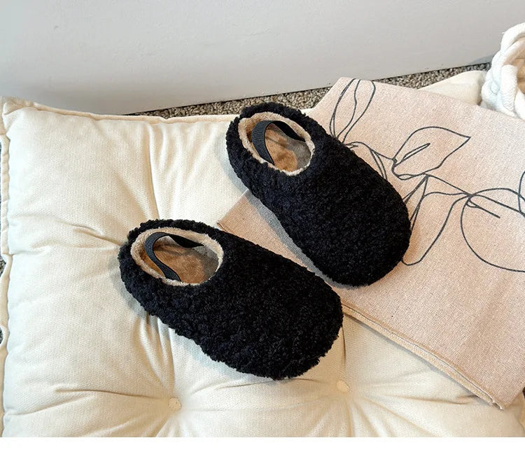 Fashion Girls' Shoes 2025 Autumn New Kids Cotton Shoes Comfort Anti Slip Girls Home Cotton Slippers Simple Child Flats Zapatos